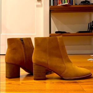 Madewell women calf suede brown booties